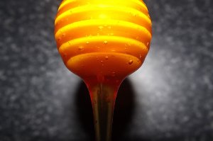 Akné pomůže zmírnit medová maska