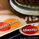 Kreditní karty - lákavé pozlátko nákupů na dluh