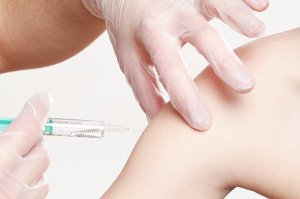 Očkování pro cesty do zahraničí a rady na cestu