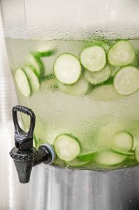 okurka, přírodní kosmetika, péče o pleť, okurková maska, okurkový peeling